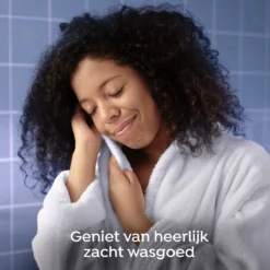 Robijn Specials Stip En Streep Wasverzachter - 8 X 30 Wasbeurten - Voordeelverpakking -Schoonmaakmiddelen 1200x1200 1028