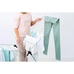 Brabantia Droogrek Inklapbaar T Model - 20 M - Metallic Grey 25 Brabantia Droogrek Inklapbaar T Model - 20 M - Metallic Grey -Schoonmaakmiddelen 1200x1200 1969