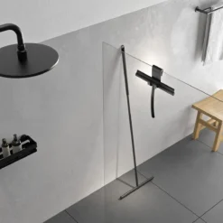 MAYMS® Vloerwisser Badkamer - Vloertrekker - Vloertrekker Met Steel - Floor Wiper - Aftrekker - RVS - Zwart - Design - Wisser - Vloerwisser Douche -Schoonmaakmiddelen 1200x1200 2428