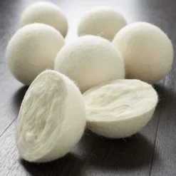 Merkloos Droger Ballen XL 8 Stuks – Zero Waste Dryer Balls - Duurzaam – Wasverzachter – Herbruikbare Drogerballen – Droogt De Was Sneller – Tiny Panda 17 Merkloos Droger Ballen XL 8 Stuks – Zero Waste Dryer Balls - Duurzaam – Wasverzachter – Herbruikbare Drogerballen – Droogt De Was Sneller – Tiny Panda -Schoonmaakmiddelen 1200x1200 721