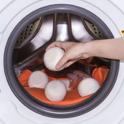 Drogerballen - Droogballen 6 Stuks XL - Herbruikbare Wasdrogerballen - Duurzaam - Energiebesparend -Schoonmaakmiddelen 1200x1200 813