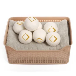 LuxerLiving Wasbol Set Van 6 - Droogt Tot 30% Sneller - Wasverzachter - Droger Ballen - Dryer Balls - Ecologisch - 100% Wol 8 LuxerLiving Wasbol Set Van 6 - Droogt Tot 30% Sneller - Wasverzachter - Droger Ballen - Dryer Balls - Ecologisch - 100% Wol -Schoonmaakmiddelen 1200x1200 890