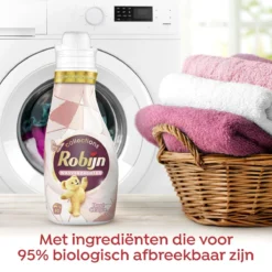 Robijn Collections Rosé Chique Wasverzachter - 4 X 750 Ml - Voordeelverpakking -Schoonmaakmiddelen 1200x1200 955