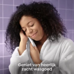 Robijn Creations Paarse Orchidee & Bosbessen Wasverzachter - 8 X 30 Wasbeurten - Voordeelverpakking 12 Robijn Creations Paarse Orchidee & Bosbessen Wasverzachter - 8 X 30 Wasbeurten - Voordeelverpakking -Schoonmaakmiddelen 1200x1200 959