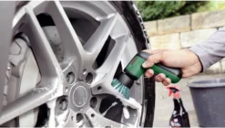 Bosch Universal Brush - Snoerloze Reiningsborstel 17 Bosch Universal Brush - Snoerloze Reiningsborstel -Schoonmaakmiddelen 1200x681 6