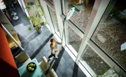 Leifheit Dry & Clean Raamzuiger - Click System - 17 Cm Wisbreedte - Raamoppervlakte 110 M² - Tot 38 Minuten -Schoonmaakmiddelen 1200x735 3