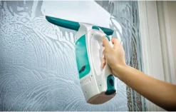 Leifheit Dry & Clean Ruitenreiniger Met Steel (43 Cm) En Inwasser Click System -Schoonmaakmiddelen 1200x764 3