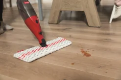 Vileda 1.2.Spray MAX - Vlakke Mop Met Sproeisysteem En Pad In Microvezels -Schoonmaakmiddelen 1200x799 16