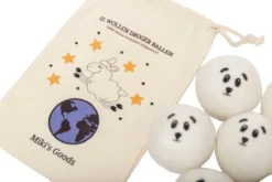 Miki's Goods® XL Wollen Drogerballen 6 Stuks - Panda Wasballen - Duurzaam - Wasbol - 100% Nieuw-Zeelandse Schapenwol - Wasbollen - Herbruikbaar- Droogballen - Snellere Droogtijd - Zuigt Dierenharen Op 11 Miki's Goods® XL Wollen Drogerballen 6 Stuks - Panda Wasballen - Duurzaam - Wasbol - 100% Nieuw-Zeelandse Schapenwol - Wasbollen - Herbruikbaar- Droogballen - Snellere Droogtijd - Zuigt Dierenharen Op -Schoonmaakmiddelen 1200x800 11