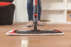 Vileda 1.2.Spray - Vlakke Mop Met Sproeisysteem En Pad In Microvezels -Schoonmaakmiddelen 1200x800 48