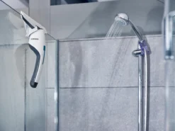 Leifheit Nemo - Set Raamreiniger En Badkamer Ruitenreiniger Met Gratis Wandhouder En Tweede Zuigmond -Schoonmaakmiddelen 1200x899 114