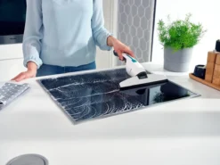 Leifheit Nemo - Set Raamreiniger En Badkamer Ruitenreiniger Met Gratis Wandhouder En Tweede Zuigmond -Schoonmaakmiddelen 1200x899 121