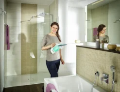 Leifheit Dry & Clean Ruitenreiniger Met Steel (43 Cm), Inwasser En Smalle Zuigmond (17 Cm) Click System -Schoonmaakmiddelen 1200x923 5