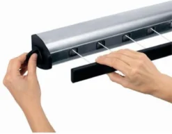 Brabantia Roldrooglijn - Uittrekbaar Tot 4,4 M - 22 M - Matt Steel -Schoonmaakmiddelen 1200x940 1