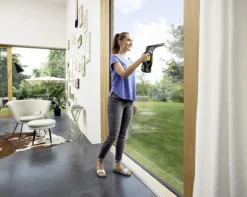 Kärcher Window Vac WV 2 Black Edition Ruitenreiniger - Ca. 105 M² - Incl. Smalle Zuigmond -Schoonmaakmiddelen 1200x955 2