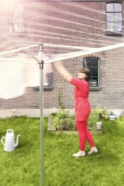 Brabantia Lift-O-Matic Droogmolen Met Grondanker - 50 M - Metallic Grey -Schoonmaakmiddelen 799x1200 70