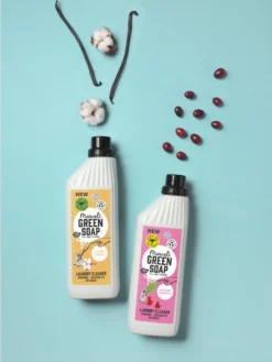 Marcel's Green Soap Wasmiddel Patchouli & Cranberry - 6 X 1 Liter -Schoonmaakmiddelen 901x1200 1